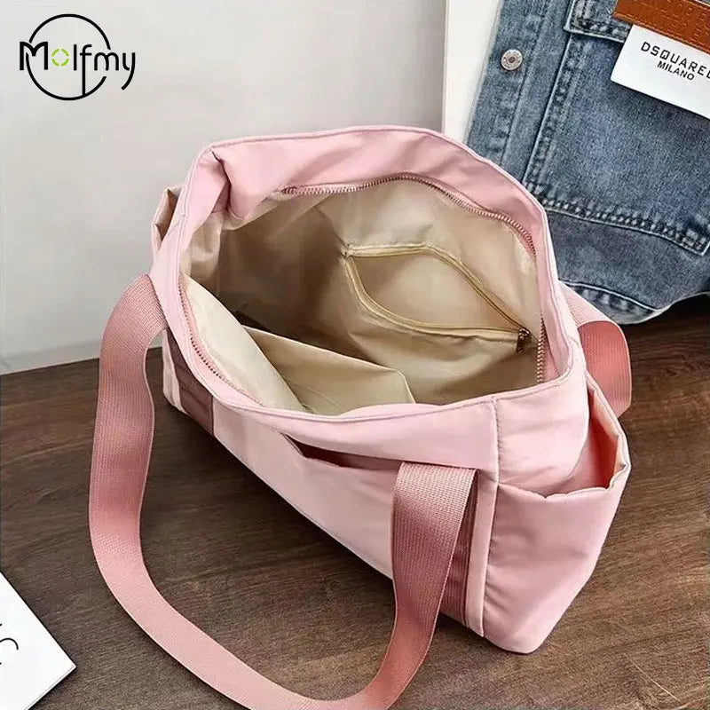 Women's Bag Designer Luxury Bag Nylon Commuting Shoulder Handbag Solid Color Tote Bag Mommy Large Capacity Vacation Handbag 2026